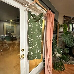 Y2K styled spaghetti straps Cider Olive Floral Dress XS. Fall dances and wedding